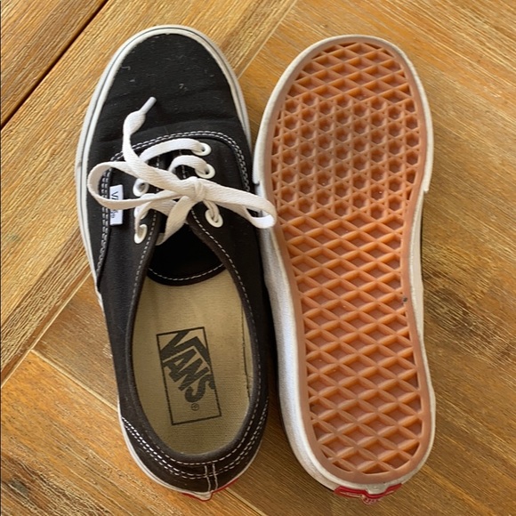 Authentic Vans - Picture 2 of 5